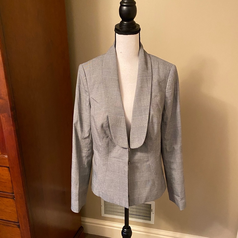The Limited Black and White Suit Jacket/Blazer